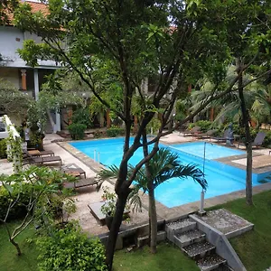 3* Hotel Melasti Kuta &